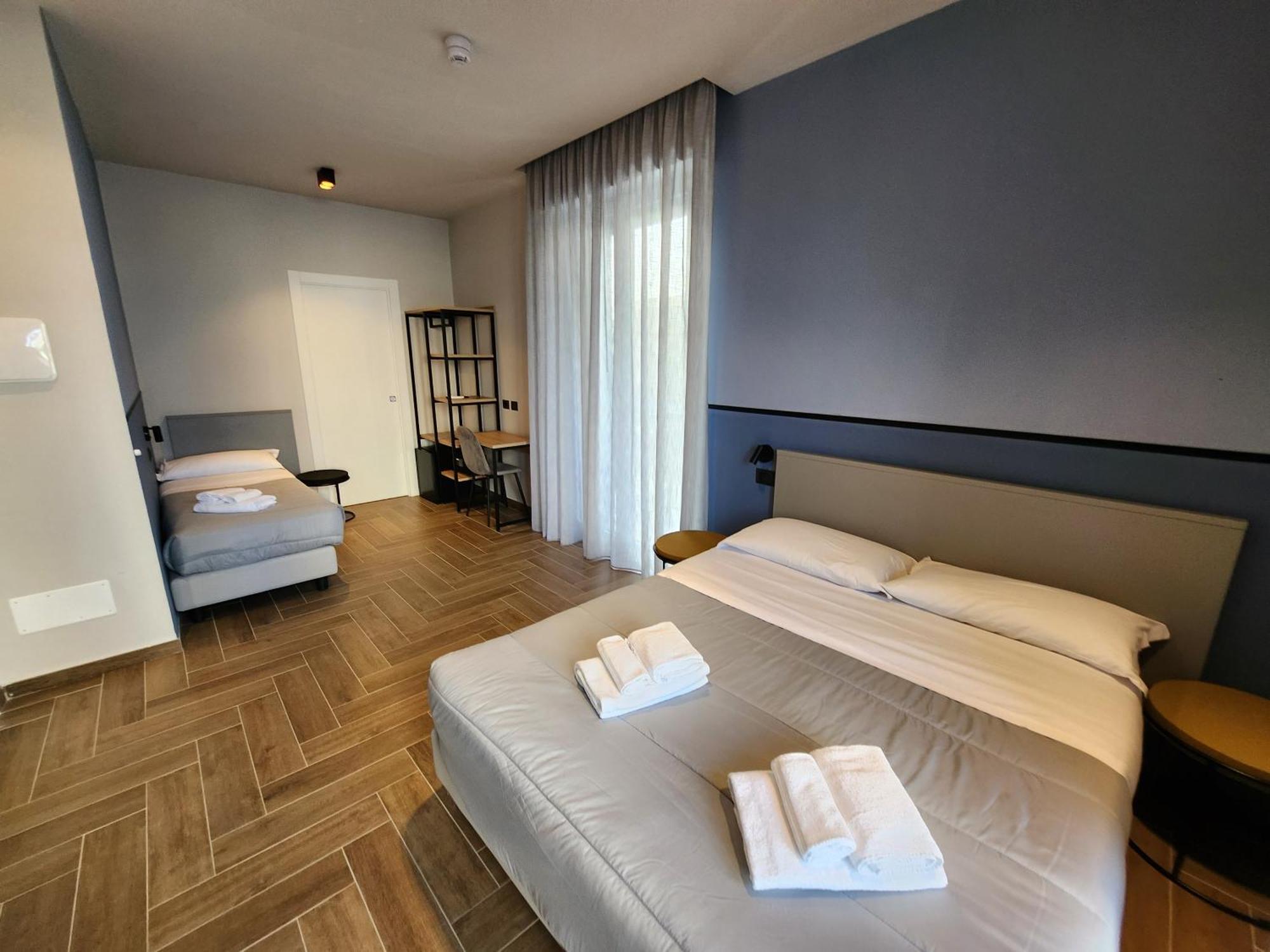 Global Hotel Rimini Ngoại thất bức ảnh